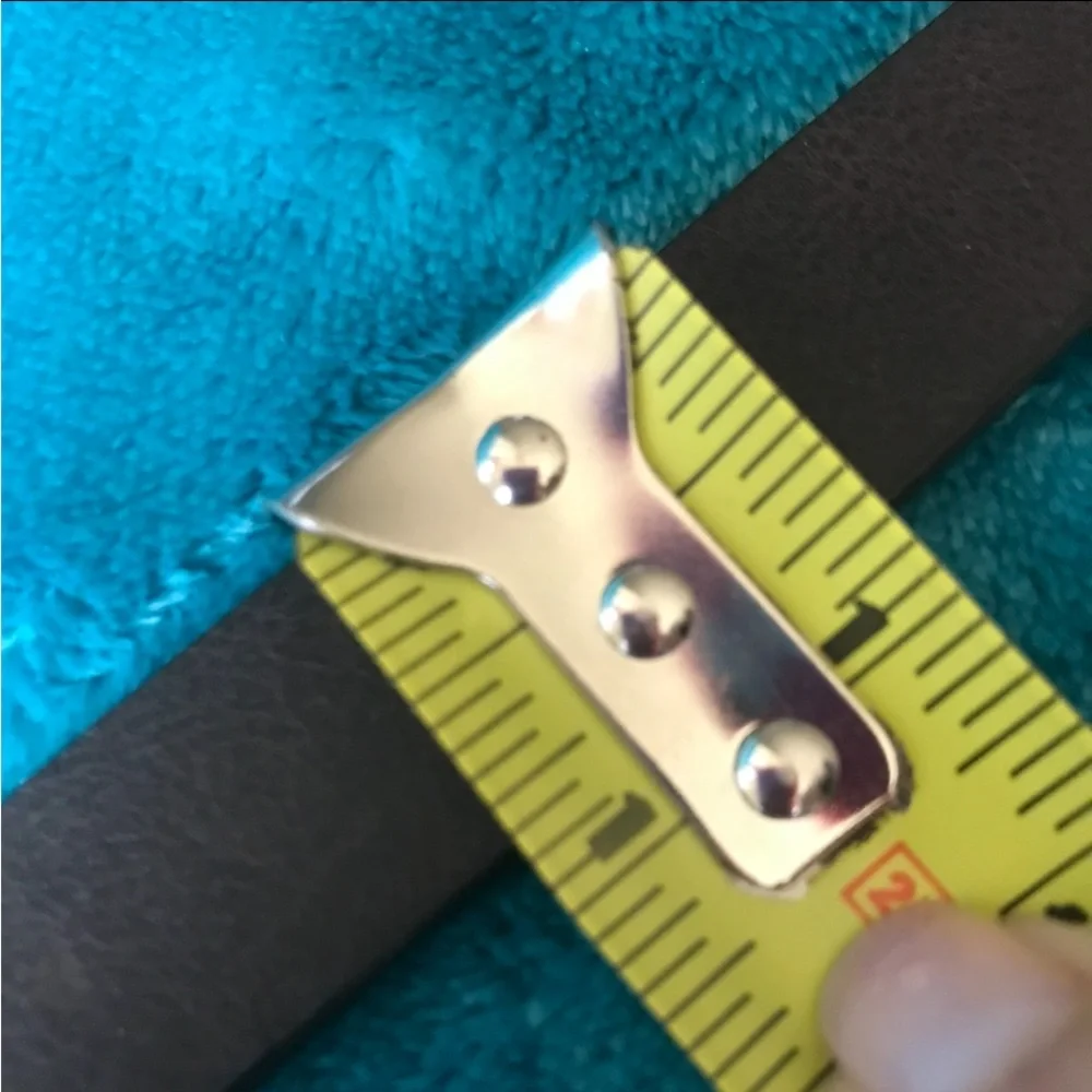 Chicos Gold Silver Buckle Brown Leather Adjustable Belt Medium Large